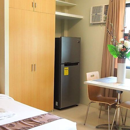 Marton Suites Davao City Extérieur photo